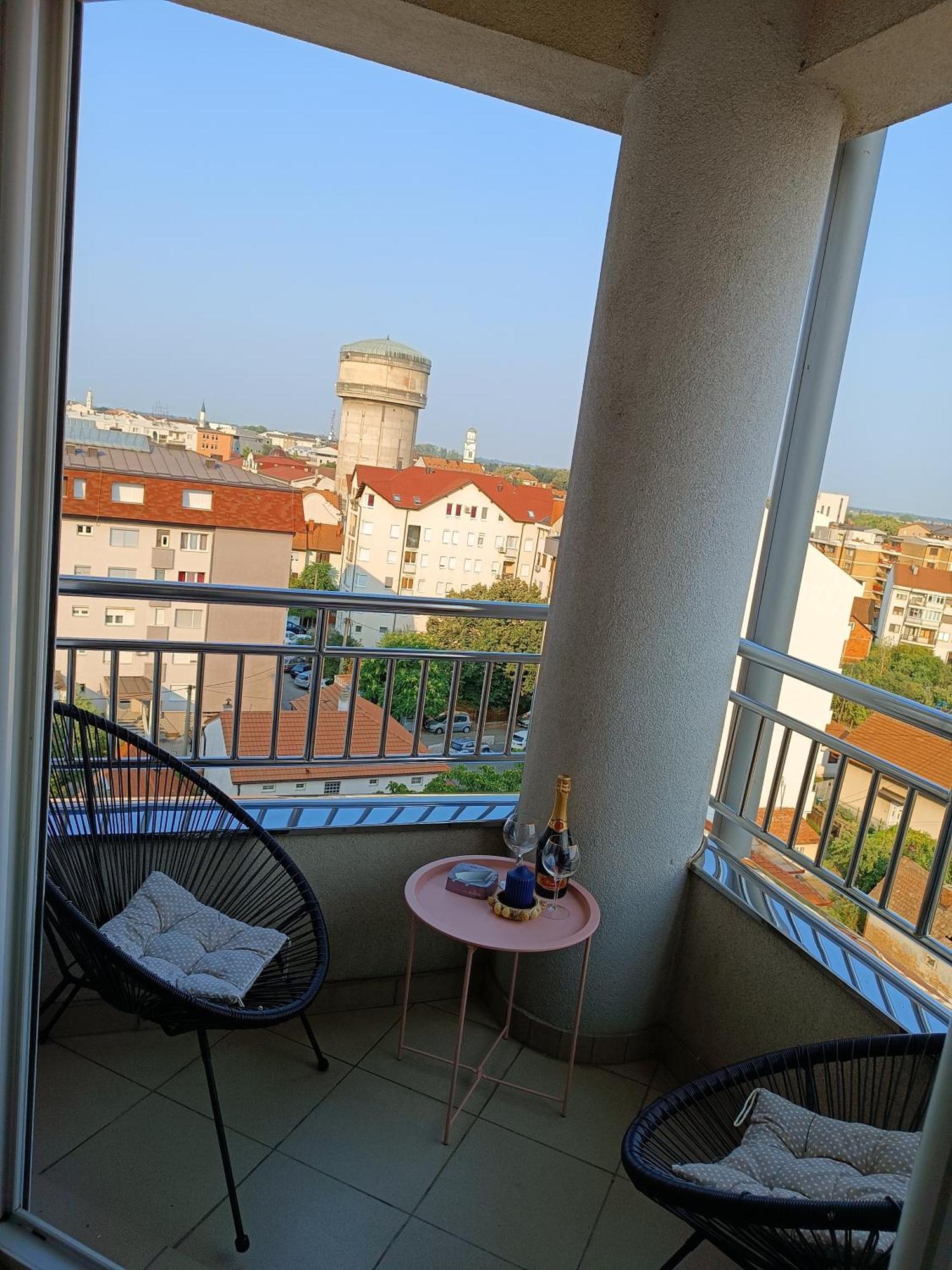 Apartment Center