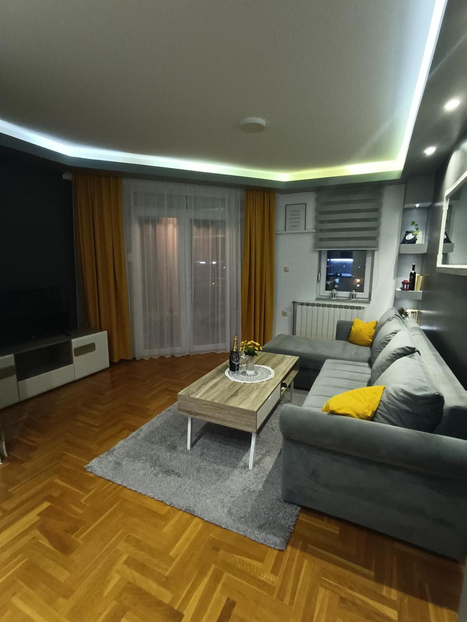 Apartment Center *